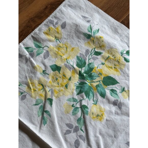 Vintage Cotton Floral Tablecloth  Yellow Roses & Green Leaves  31" Square - Picture 5 of 7
